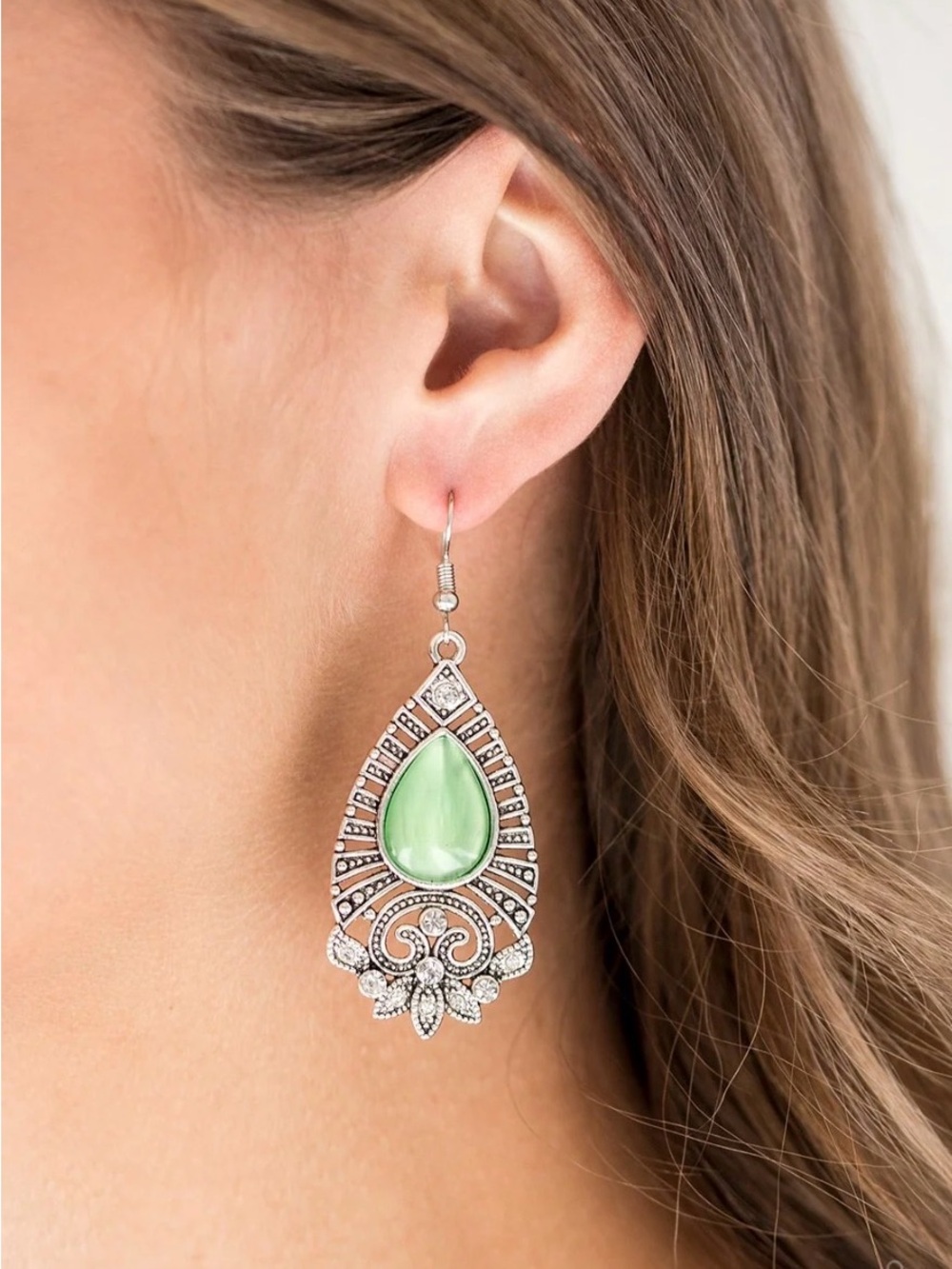 Majestically Malibu - green - Paparazzi earrings